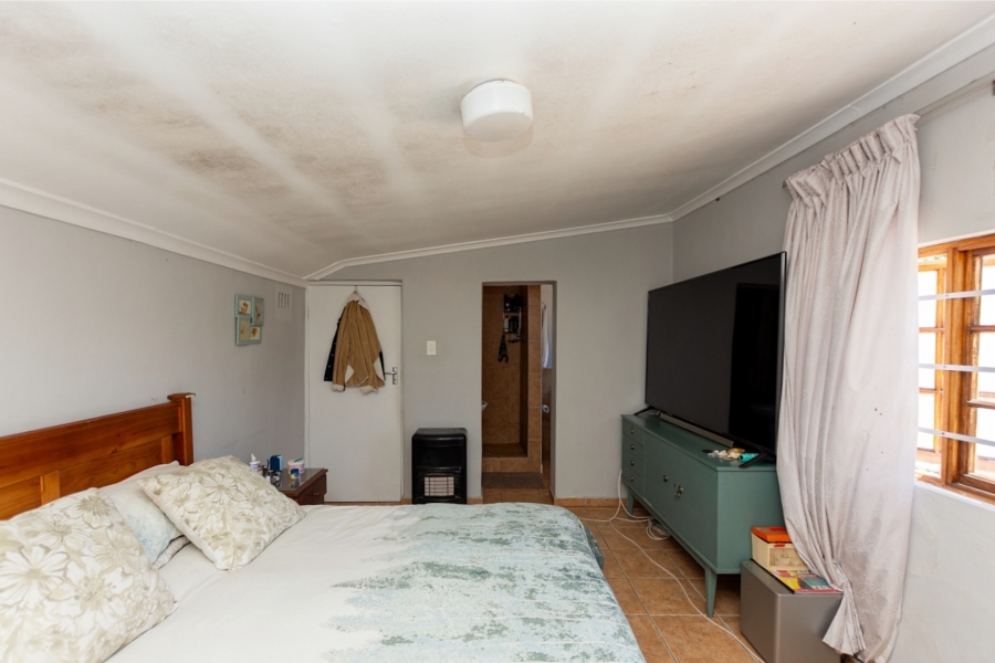 4 Bedroom Property for Sale in Laaiplek Western Cape